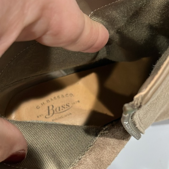 Bass tan suede fringe ankle boots with heel size 6.5 - Picture 8 of 8